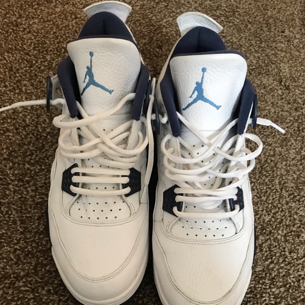 Nike Air Jordan 4 “Columbia”